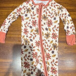 Little One Shoo Floral Baby Onesie with Zipper 6-12 mos